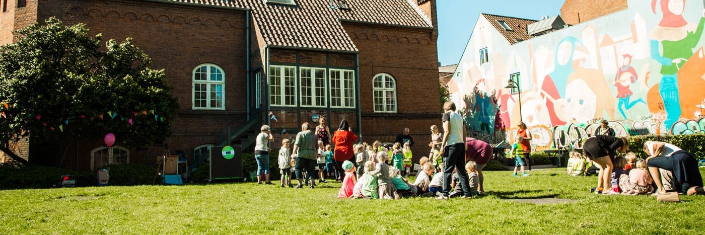 Kreativt Hus For Børn